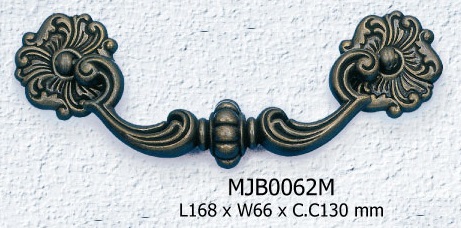 Traditional Handle Pull