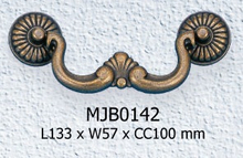 Traditional Handle