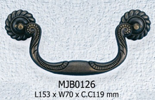 Traditional Handle